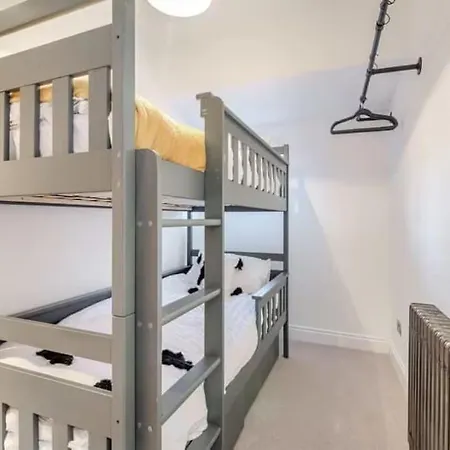 Stoney Nook גיסבורו